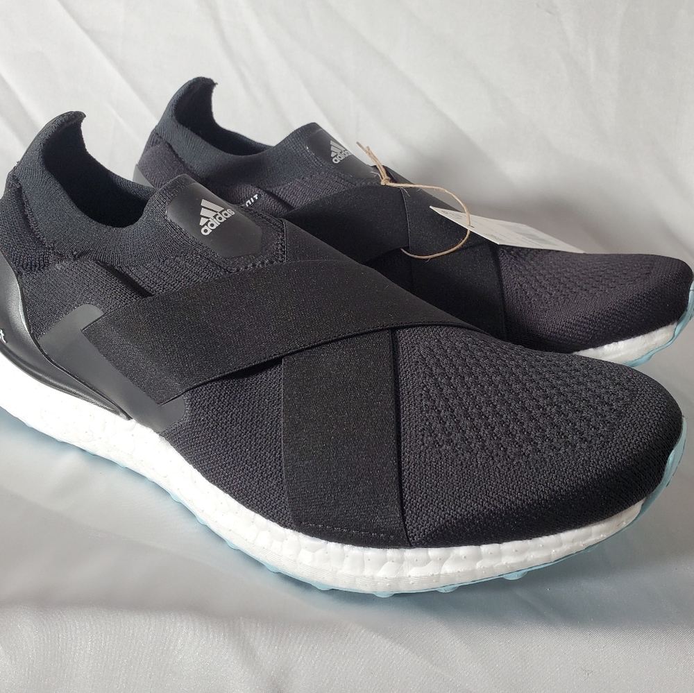 Women's Adidas Ultraboost Slip-on DNA size 9.5